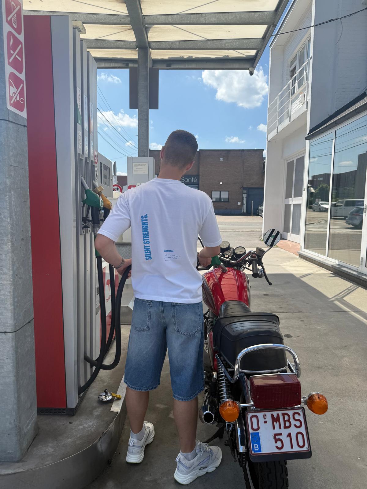 T-Shirt silent strenght