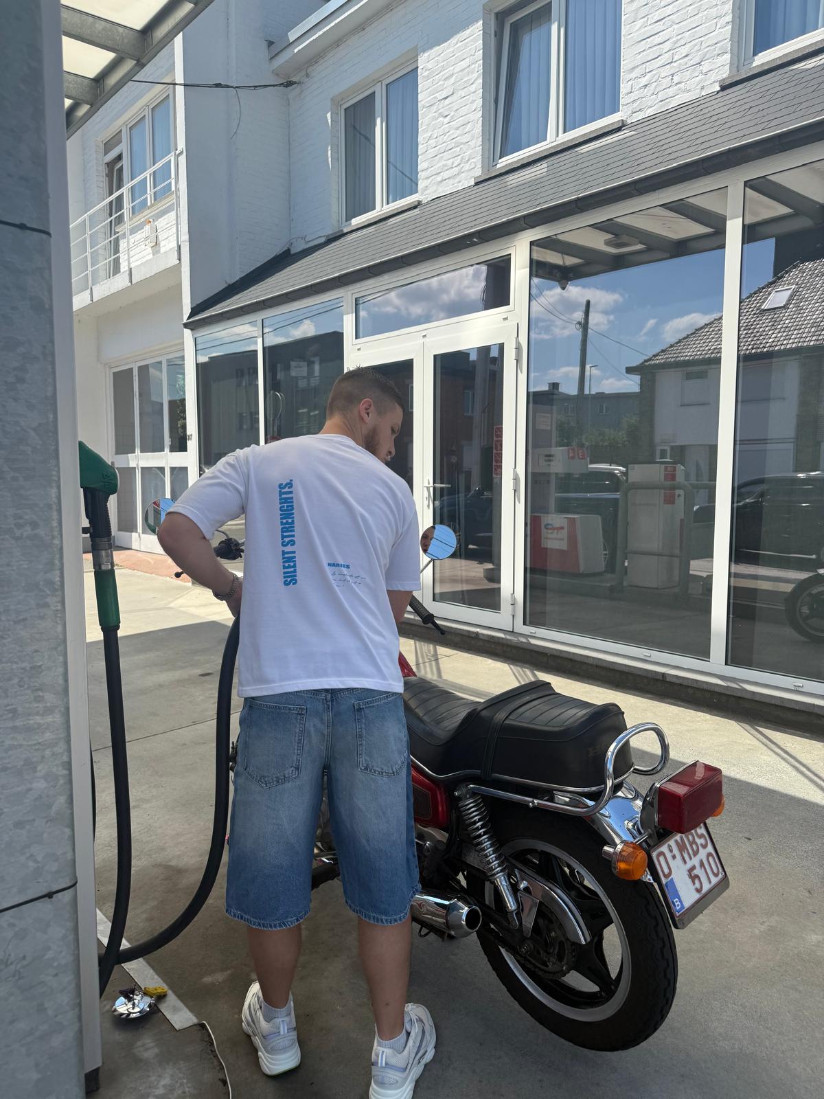 T-Shirt silent strenght